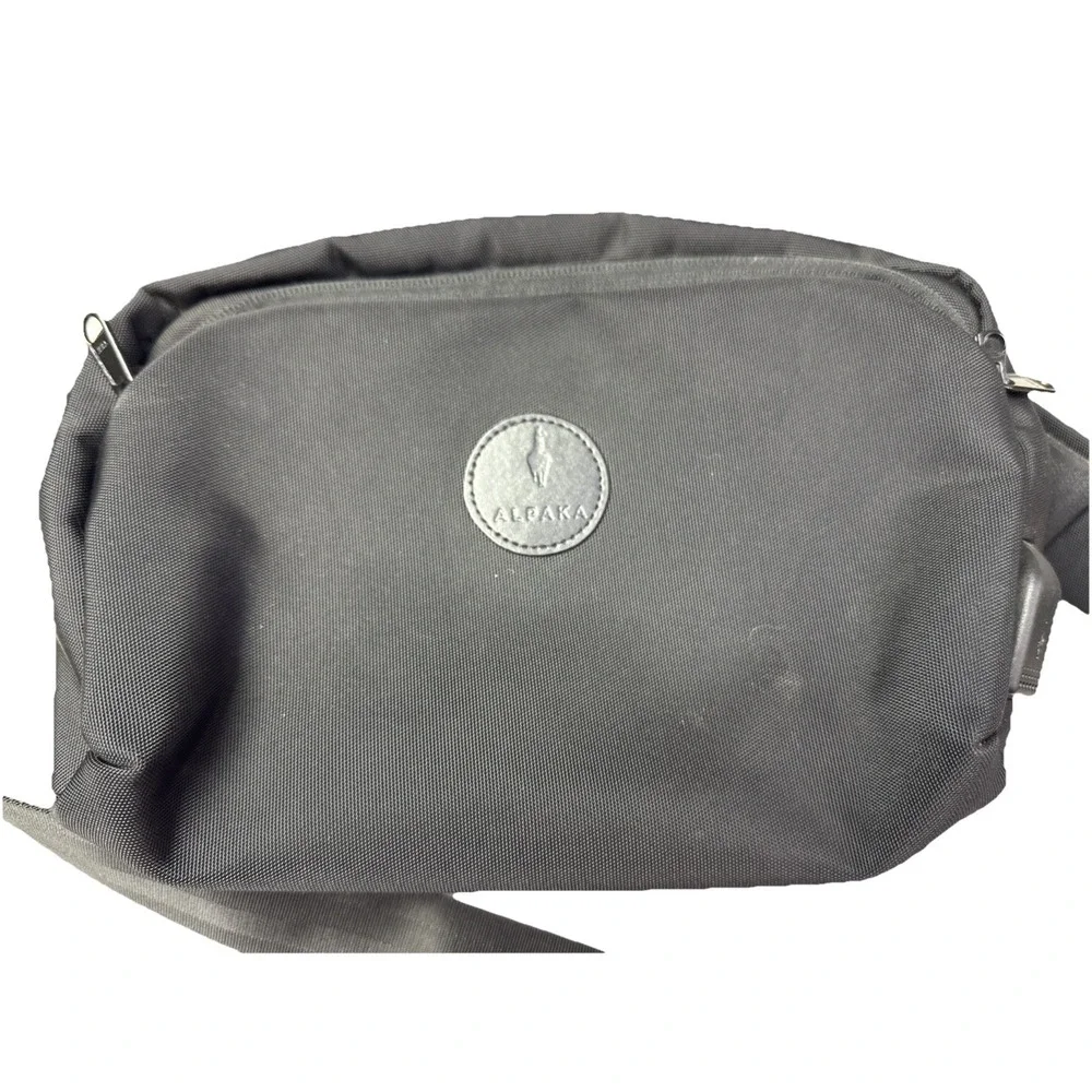 Used Alpaka Go Sling Pro‎ Black Pack Bag Crossbody